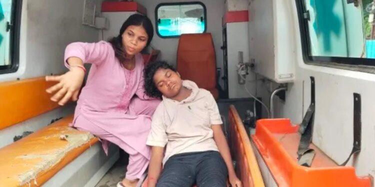 *सरसवाही छात्रावास में नाश्ता करने के बाद छात्राएं और शिक्षिका बीमार*