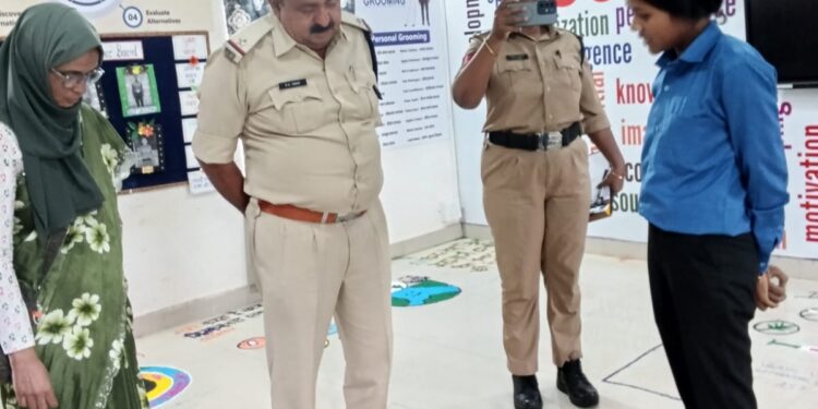 (नशे से दूरी है जरूरी) जागरूकता अभियान*