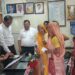 समाजजनों ने किया नगर पालिका अध्यक्ष का सम्मान, विभिन्न मांगों को लेकर सौंपा मांग पत्र