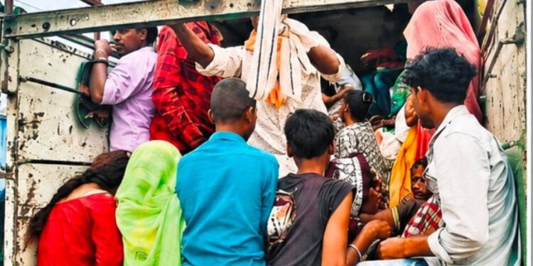 निवार चौकी प्रभारी अंजनी मिश्रा की कार्रवाई
