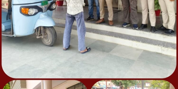 *अवैध शराब के विरुद्ध कोतवाली पुलिस की बड़ी कार्रवाई*  *इलेक्ट्रिक ऑटो में तस्करी कर ले जाई जा रही 08 पेटी गोवा अंग्रेजी शराब जब्त, एक आरोपी गिरफ्तार, सप्लायर फरार*