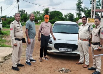 लखापतेरी हाईवे पर चाकूबाजी के फरार आरोपी को पुलिस ने दबोचा, भेजा जेल*