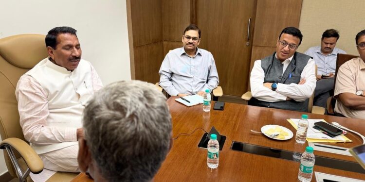 *किसानों की मांगों पर कृषि मंत्री श्री कंषाना ने दिया सकारात्मक आश्वासन*