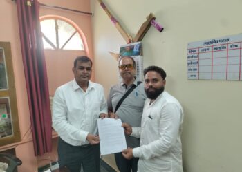 कटनी में खाद वितरण व्यवस्था की होगी जांच: DDA ने दिए सत्यापन के निर्देश, होलसेलरों से मांगी जाएगी स्टॉक और आवंटन की जानकारी
