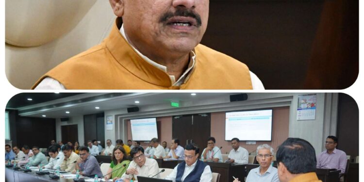 *संभावित अल्प वर्षा पर सीएम डॉ. मोहन की नजर, कहा- सभी विभाग रखें समन्वित तैयारी*  – *मुख्यमंत्री डॉ. यादव ने की पूर्व तैयारियों की समीक्षा, दिए निर्देश* – *कम पानी-कम अवधि वाली फसलें अपनाने के लिए किसानों को करें प्रेरित* – *पूर्व चेतावनी के लिए बनाए जाएंगे राज्य स्तरीय जल डैशबोर्ड*