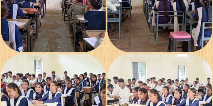 स्वरोजगार स्थापित करने हेतु विद्यार्थियों को जैविक खेती का प्रशिक्षण दिया गया।