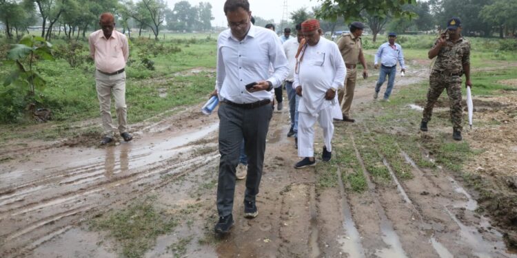 कलेक्टर तिवारी का सख्त निर्देश! बरही ETP प्लांट में गुणवत्ता से समझौता नहीं, पानी को पेयजल योग्य बनाने पर जोर