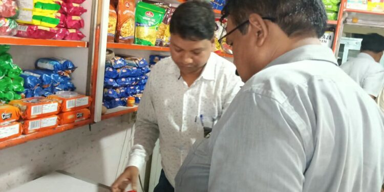 पाटन और शहपुरा में खाद्य सुरक्षा टीम का छापा: 40 किलो प्रतिबंधित एनालॉग मिल्क केक जब्त, मिठाई दुकानों से लिए गए 11 सैंपल
