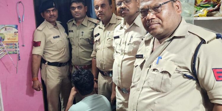 अवैध मदिरा के विरुद्ध आबकारी विभाग की कार्रवाई