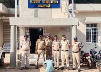 कुल्हाड़ी से किया जानलेवा हमला बड़वारा पुलिस ने आरोपी को चंद घंटो में गिरफ्तार कर भेजा जेल