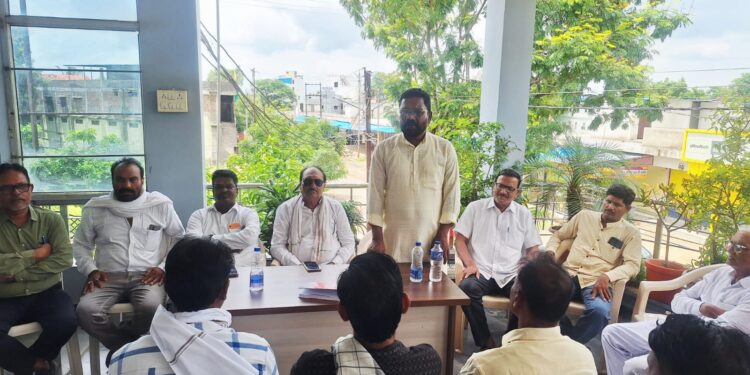 *अल्पसंख्यक प्रकोष्ठ कांग्रेस कमेटी पांढुरना के प्रभारी की अध्यक्षता में बैठक संपन्न*