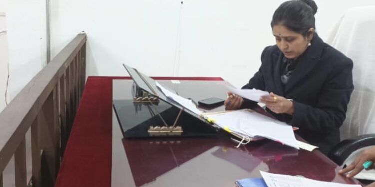 कटनी में भ्रष्टाचार पर चला ‘चाबुक’! छपरा पंचायत में ₹13.96 लाख की वसूली का आदेश, सरपंच-सचिव-उपयंत्री पर शिकंजा