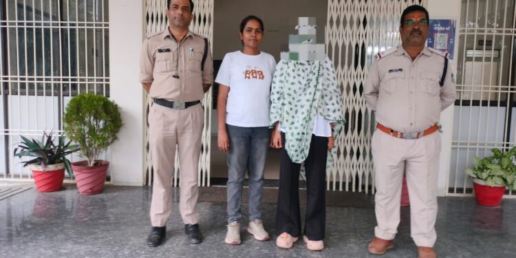 🔥 घर से नाराज होकर निकली नाबालिग! कटनी पुलिस ने जबलपुर से ढूंढ निकाला, ऑपरेशन मुस्कान में बड़ी सफलता