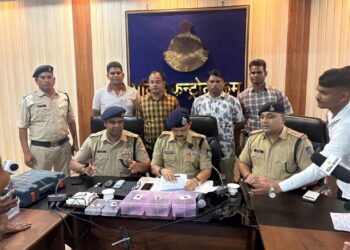 अवैध हथियार बनाने वाली फैक्ट्री का सागर पुलिस ने किया भंडाफोड़, ,