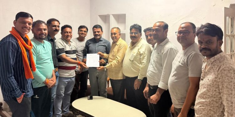 इटारसी-मदनमहल पैसेंजर ट्रेन का समय सुबह करने की मांग को रेलवे सलाहकार समिति सदस्य योगेंद्र राजपूत ने लिया संज्ञान..