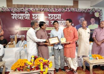 कटनी में मेधावी विद्यार्थियों का भव्य सम्मान, प्रतिभाओं को मिला हौसले का सम्मान!