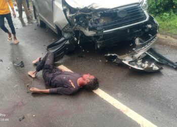 तेज रफ्तार बाइक कार से भिड़ी, एक युवक की मौत, दूसरा गंभीर घायल