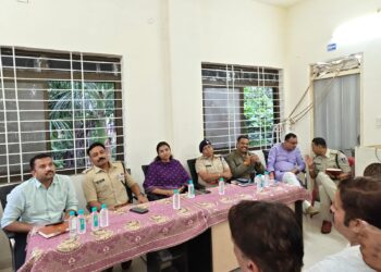 शांति समिति की बैठक में आगामी त्यौहारों को लेकर एसडीओपी सहित प्रभारी डिप्टी कलेक्टर ने ली बैठक, दिए निर्देश.. वीडियो