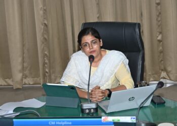 *सीएम हेल्पलाइन शिकायतों के निराकरण में कटनी नगर निगम प्रदेश के टॉप-10 में*  *92.33 प्रतिशत वेटेज स्कोर के साथ ए ग्रेड, प्रदेश में आठवां स्थान हासिल*