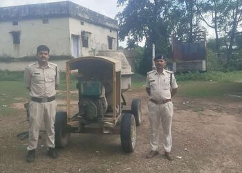 थाना प्रभारी निरीक्षक महिमा रघुवंशी के नेतृत्व में  ढीमरखेड़ा पुलिस ने चोरी गई मिक्सर मशीन को बरामद किया गया