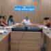 *समय-सीमा बैठक में लंबित प्रकरणों के त्वरित निराकरण के निर्देश* *सीएम हेल्पलाइन, जल जीवन मिशन एवं विकास कार्यों की कलेक्टर ने की समीक्षा*