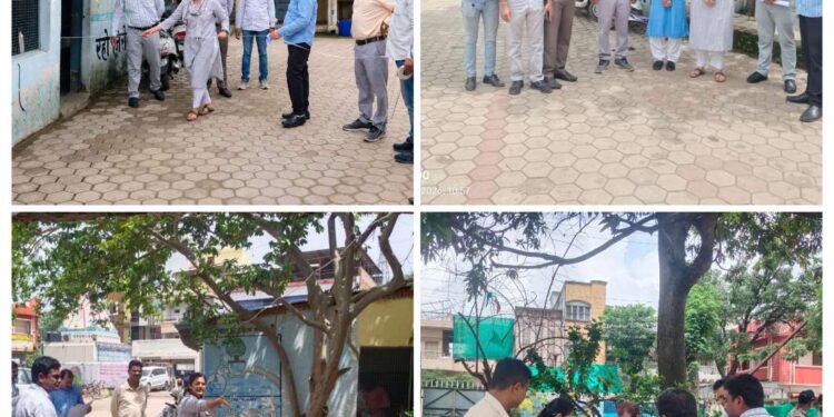 *निगमायुक्त ने निर्माण स्थल का निरीक्षण कर शिक्षकों से की चर्चा, विद्यार्थियों की आवश्यकताओं के अनुरूप ड्राइंग-डिजाइन में दिए आवश्यक निर्देश*