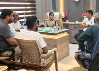*औद्योगिक क्षेत्र अमकुही के मिल एवं कारखाना मालिकों के साथ माधवनगर पुलिस की सुरक्षा समन्वय बैठक आयोजित*