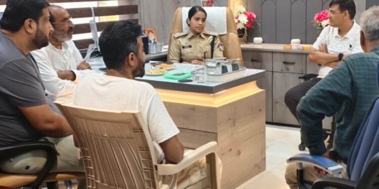 *औद्योगिक क्षेत्र अमकुही के मिल एवं कारखाना मालिकों के साथ माधवनगर पुलिस की सुरक्षा समन्वय बैठक आयोजित*