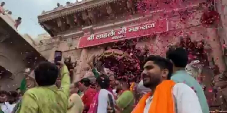 राधारानी लाइव दर्शन VIDEO