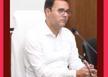 बलराम जयंती और श्रीकृष्ण जन्माष्टमी पर जिले में होंगे विविध आयोजन  🔳कलेक्टर श्री तिवारी ने अधिकारियों को दिए आवश्यक निर्देश  🔳स्कूलों, मंदिरों, गौशालाओं और जेल में होंगे विशेष कार्यक्रम