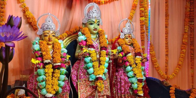 ⏩जन्माष्टमी पर्व पर बाँधवाधीश मंदिर में श्रध्दालुओं ने किए दर्शन  ⏩मेले में रही हजारों भक्तों की भीड