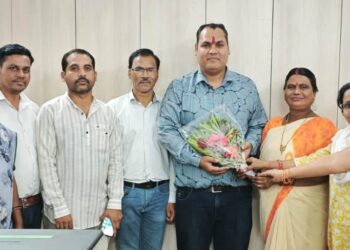 लिपिक वर्गीय शासकीय कर्मचारी संघ के अध्यक्ष बने मोहित सूर्यवंशी*
