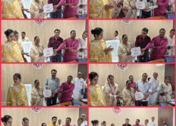 जिला पंचायत कटनी की सामान्य सभा ने रचा इतिहास, नवाचार करते हुए उत्कृष्ट कार्य करने वाले पाॅच अधिकारियों-कर्मचारियों को प्रशस्ति पत्र प्रदान कर बढ़ाया हौसला