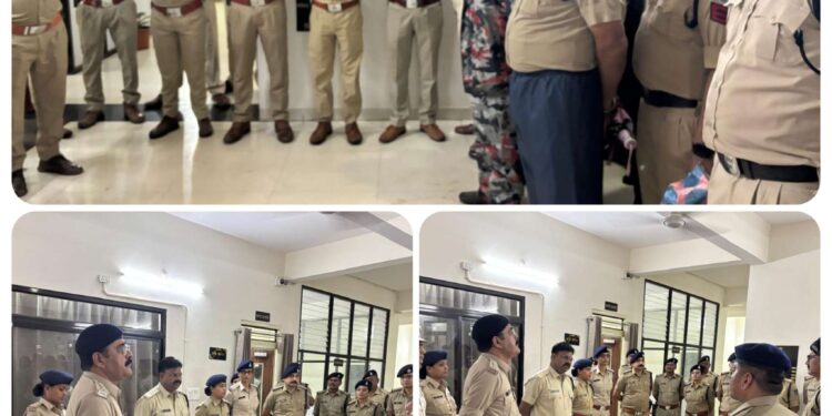 *अनंत चतुर्दशी को लेकर पुलिस अलर्ट, एएसपी ने फोर्स की ब्रीफिंग कर ड्यूटी पर रवाना किया*