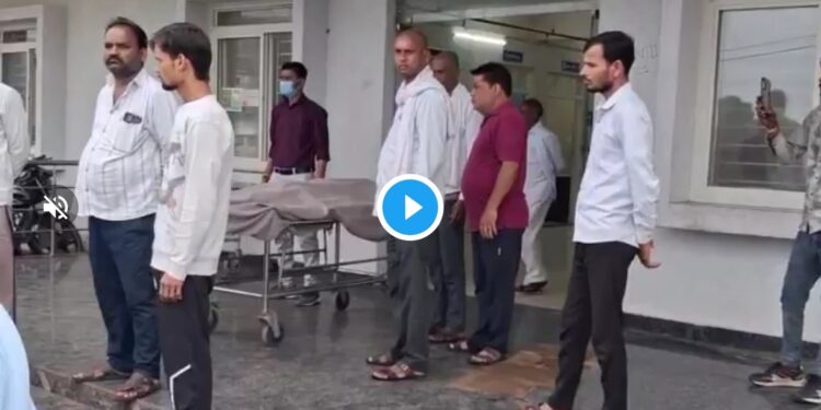 *“बंडा में जहरीली शराब का तांडव! 12 संदिग्ध मौतों से मचा हड़कंप, कई अस्पताल में भर्ती”*