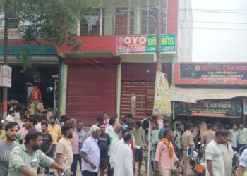 OYO होटल में सेक्स रैकेट का खुलासा, 7 युवतियां और 7 ग्राहक पकड़े गए