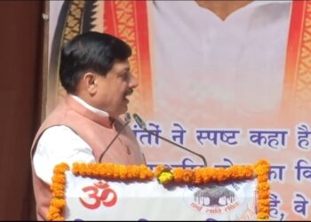 CM मोहन यादव का बड़ा बयान: धारा 370 से UCC तक बोले- देश को राजनीति नहीं, राष्ट्रनीति चाहिए!