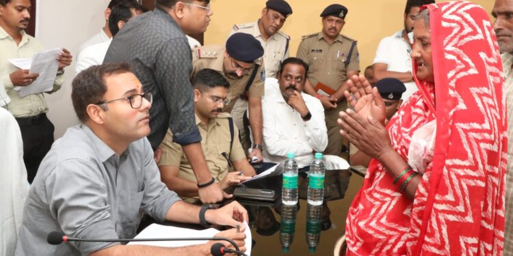 मुख्यमंत्री जन-विश्वास अभियान के तहत 3 अक्टूबर को पहाड़ी में आयोजित होगा शिविर पहाड़ी क्लस्टर की 11 पंचायतों के नागरिकों की समस्याओं का होगा निराकरण