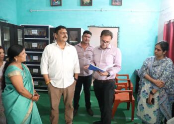 विधायक और कलेक्टर ने पहाड़ी स्थित कस्तूरबा गांधी बालिका छात्रावास का किया निरीक्षण