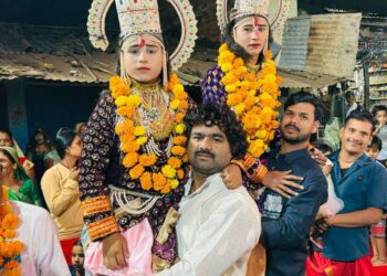 उमरियापान में गूंजे जय श्रीराम के जयकारे, धूमधाम से निकली प्रभु श्रीराम की भव्य बारात न्यू बस स्टैंड से झंडा चौक तक जगह-जगह हुआ स्वागत, माता सीता ने पहनाई प्रभु श्रीराम को वरमाला; धनुष भंग के बाद लक्ष्मण-परशुराम संवाद ने बांधा समां