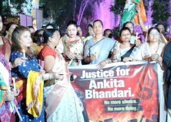 अंकिता भंडारी प्रकरण को लेकर महिला कांग्रेस का कैंडल मार्च, दुष्यंत कुमार गौतम के इस्तीफे की मांग