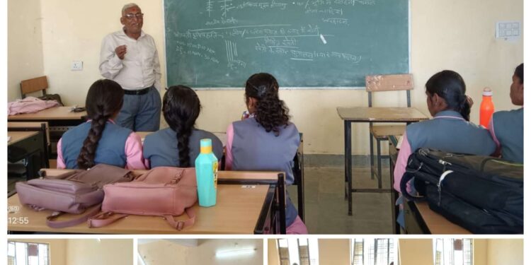विद्यार्थियों को फसल चक्र एवं मिश्रित खेती का तकनीकी प्रशिक्षण दिया गया।