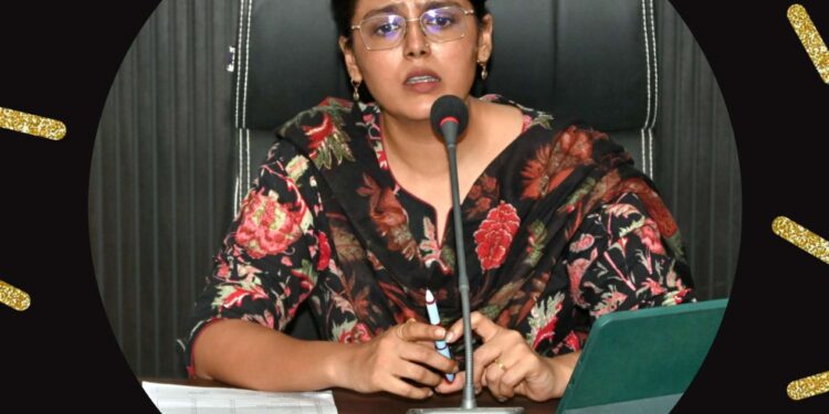 *वित्तीय वर्ष समाप्ति में 5 माह शेष, वसूली कार्य में लाएं तेजी – निगमायुक्त सुश्री तपस्या परिहार* *राजस्व वसूली की समीक्षा के दौरान निगमायुक्त ने दिए आवश्यक निर्देश*