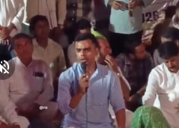 🔥 शिवराज के बाद अब बेटे कार्तिकेय भी भड़के! 😱 अपनी ही सरकार के खिलाफ आदिवासियों के समर्थन में धरने पर बैठे सुनिए क्या कहा?