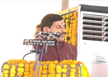 🚨 मध्यप्रदेश में किसानों की बल्ले-बल्ले दूध, मटर, लहसुन-प्याज पर बड़ा प्लान, फूड पार्क और फैक्ट्रियों से बढ़ेंगे रोजगार CM मोहन यादव का बड़ा ऐलान