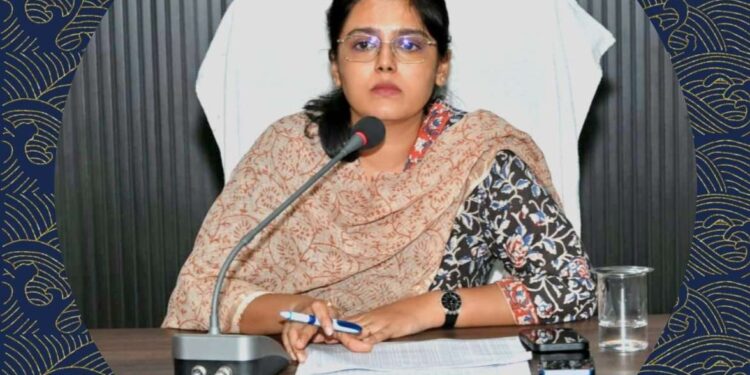 निगमायुक्त सुश्री परिहार ने की सख्त कार्रवाई, सफाई संरक्षक दीपक मलिक को किया तत्काल प्रभाव से निलंबित