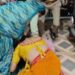 करवाचौथ अपडेट  देखे VIDEO  करवा चौथ पर पति के नाम का सिंदूर, प्रेमी के नाम का व्रत! रंगे हाथों पकड़ी गई पत्नी, 4बच्चे मचा हंगामा